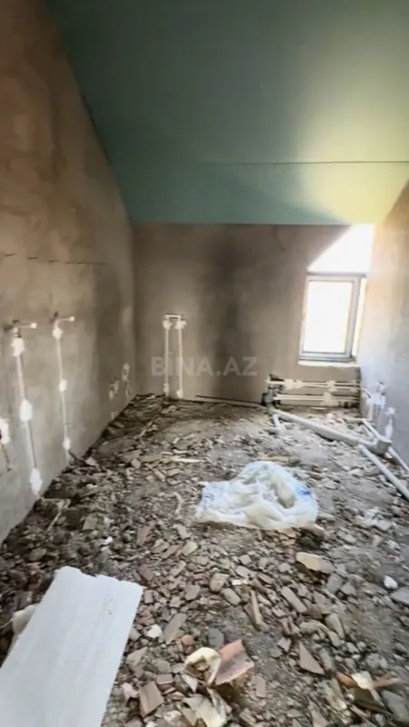 Satılır 6 otaqlı həyət evi 360 m²