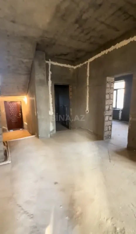 Satılır 6 otaqlı həyət evi 360 m²