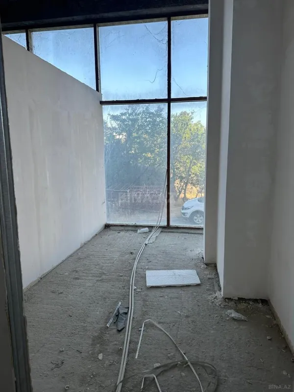 Satılır obyekt 431 m²
