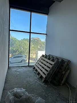 Satılır obyekt 431 m²