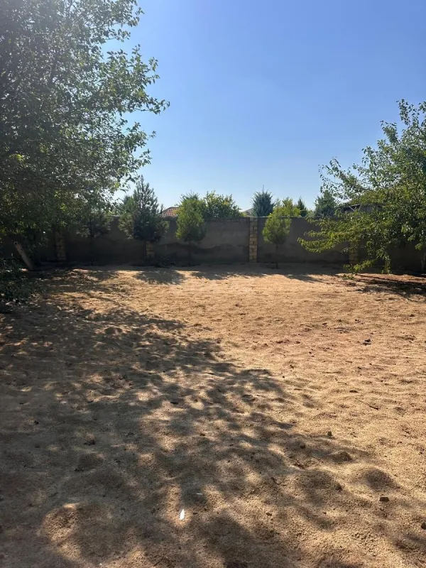 Satılır torpaq sahəsi 2 m²