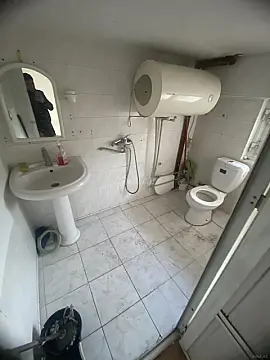 Kirayə verilir obyekt 51 m²