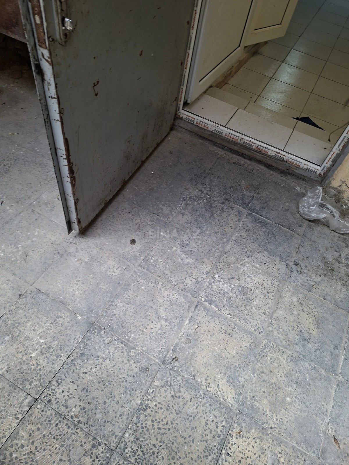 Kirayə verilir obyekt 70 m²