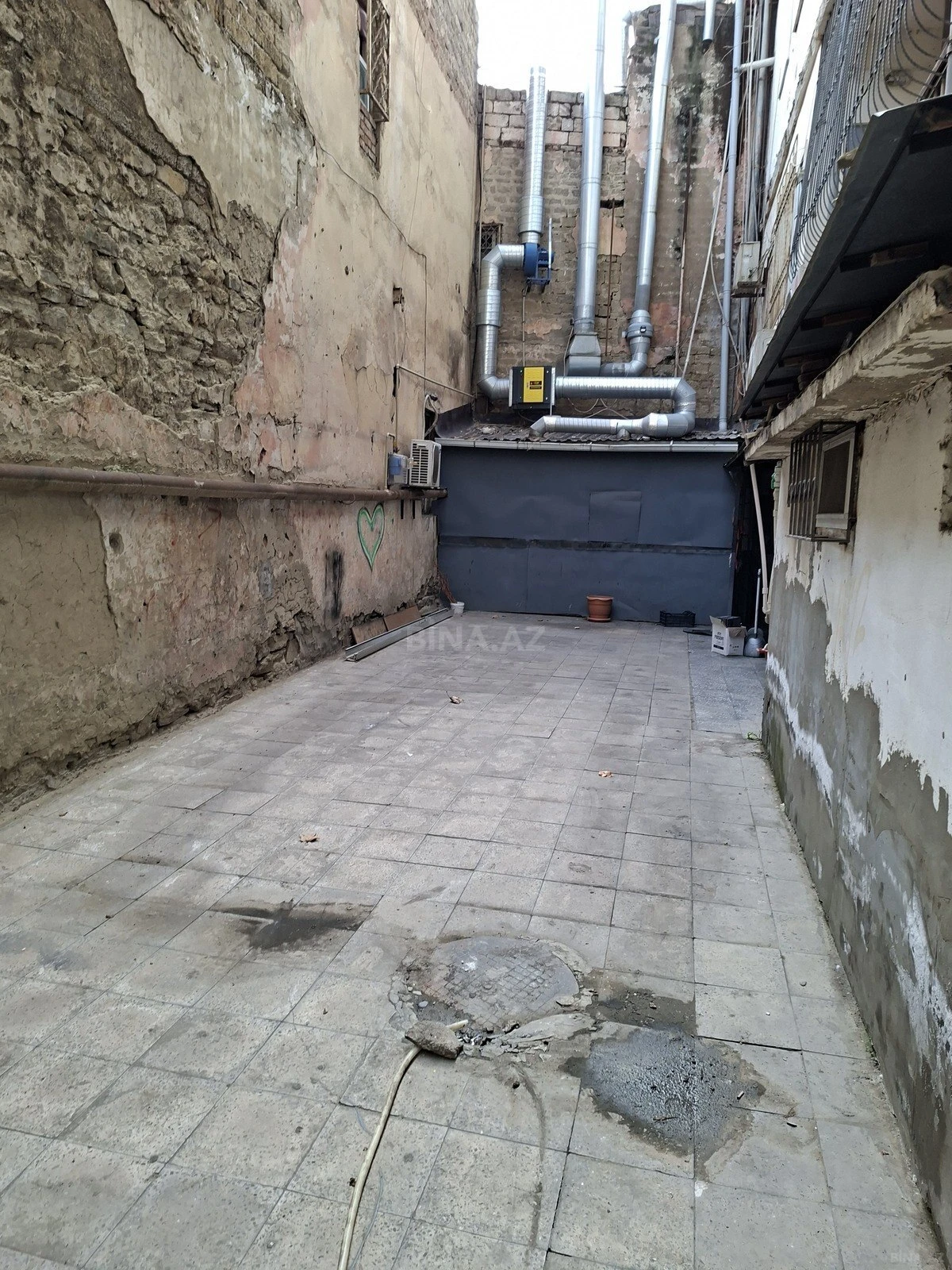 Kirayə verilir obyekt 70 m²