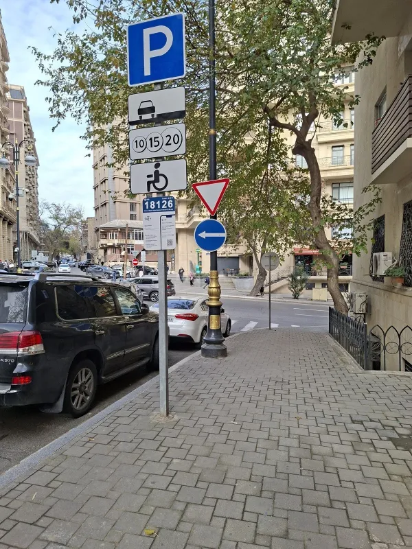 Kirayə verilir obyekt 70 m²