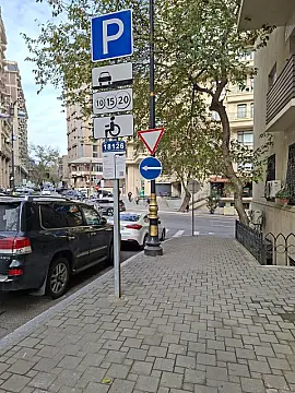 Kirayə verilir obyekt 70 m²