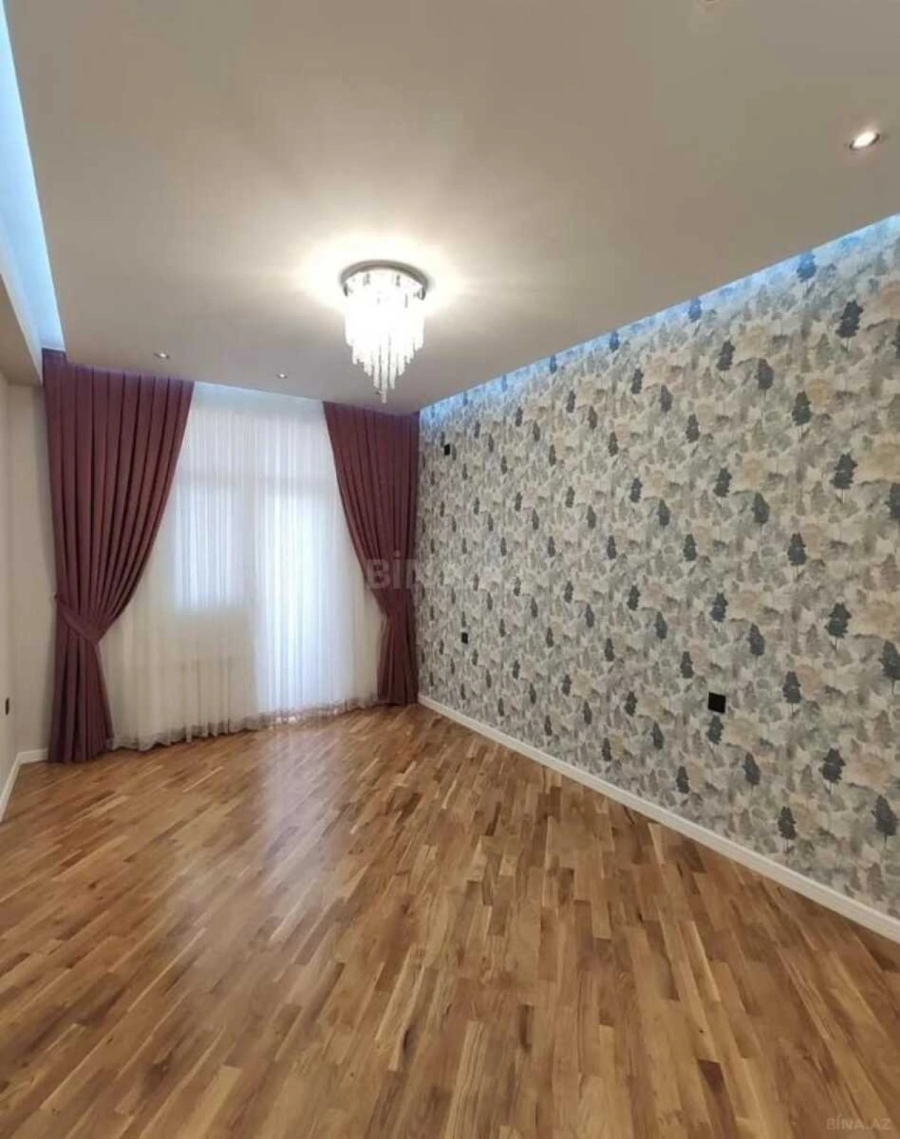 Satılır 2 otaqlı mənzil 55 m²