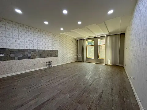 Satılır 10 otaqlı həyət evi 591 m²