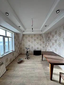 Satılır 2 otaqlı mənzil 56 m²