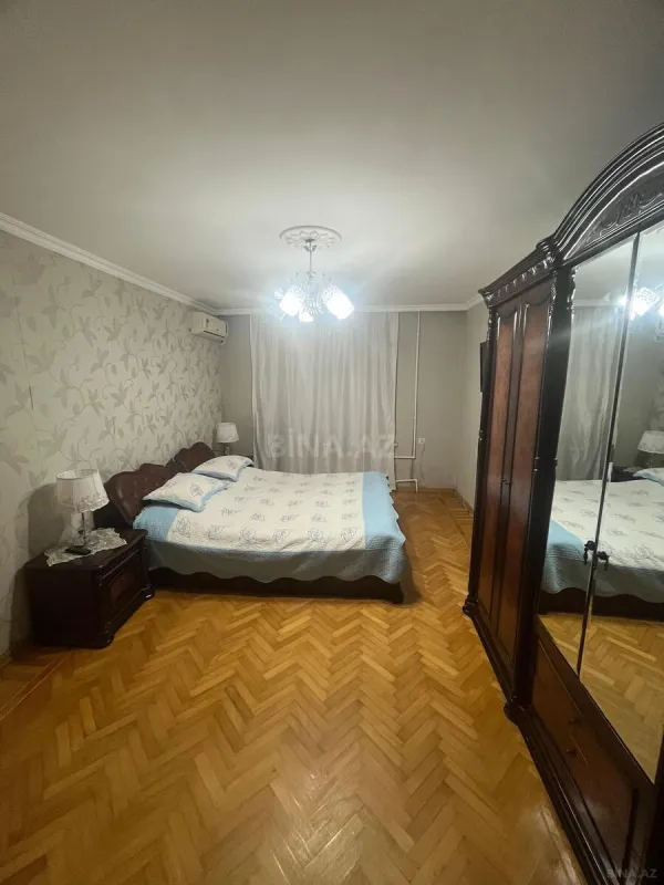 Satılır 3 otaqlı mənzil 80 m²