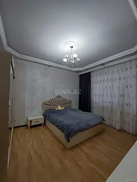 Satılır 3 otaqlı mənzil 140 m²