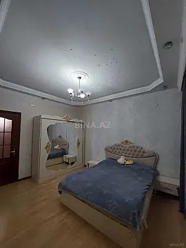 Satılır 3 otaqlı mənzil 140 m²