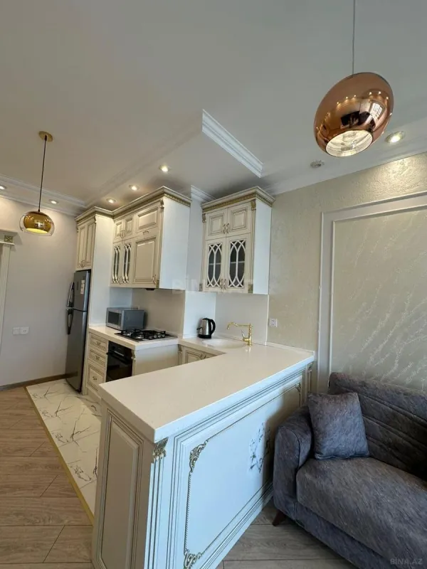 Satılır 2 otaqlı mənzil 70 m²