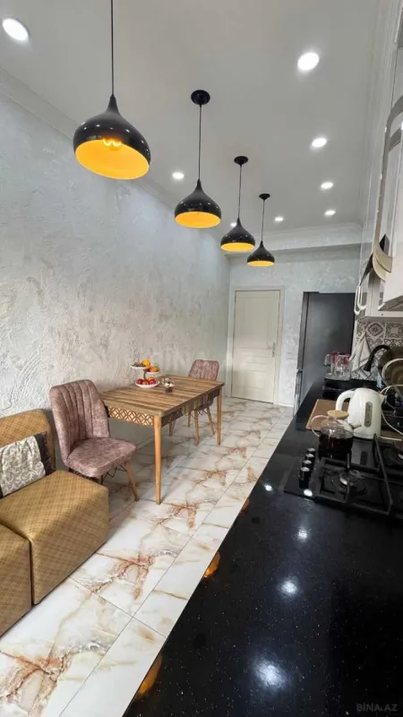 Satılır 2 otaqlı mənzil 85 m²
