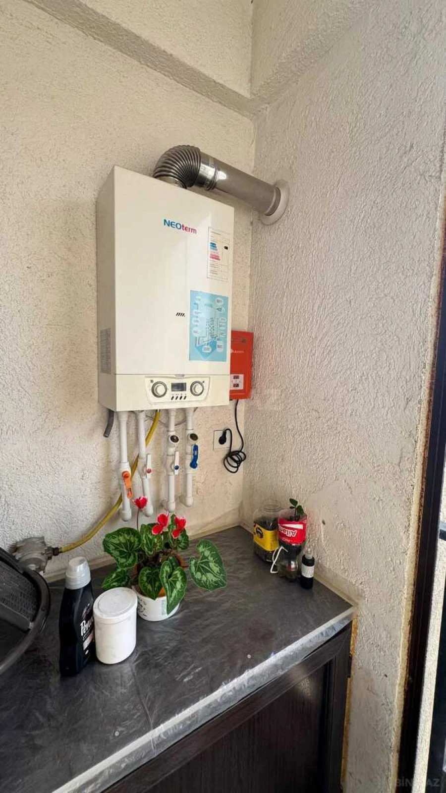 Satılır 2 otaqlı mənzil 85 m²