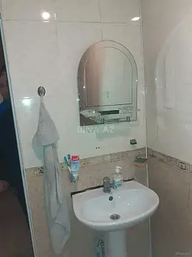 Satılır 2 otaqlı mənzil 60 m²