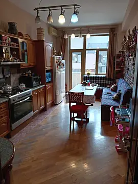 Satılır 4 otaqlı mənzil 155 m² — Bakı 4 otaq 155.00 m²