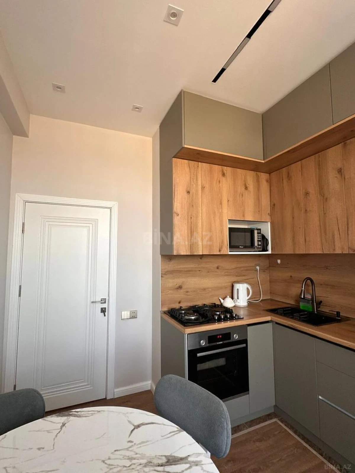 Satılır 3 otaqlı mənzil 84 m²