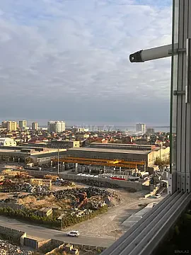 Satılır 3 otaqlı mənzil 84 m²