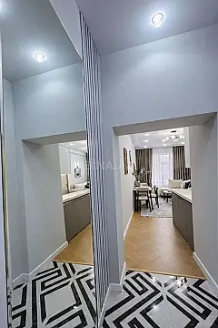Satılır 2 otaqlı mənzil 58 m²