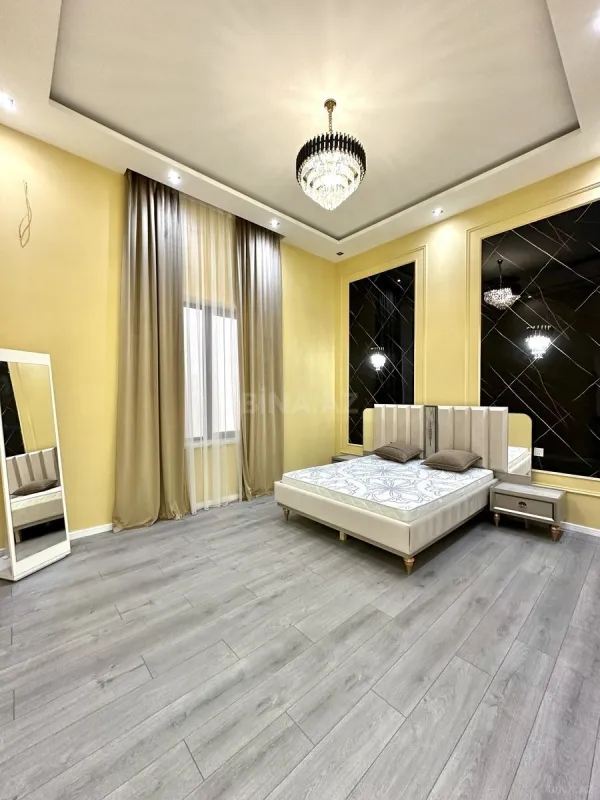 Satılır 5 otaqlı həyət evi 210 m²