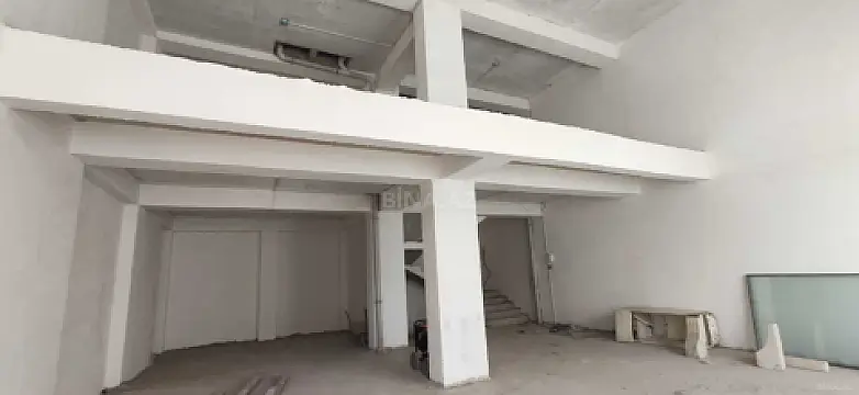 Satılır obyekt 160 m²