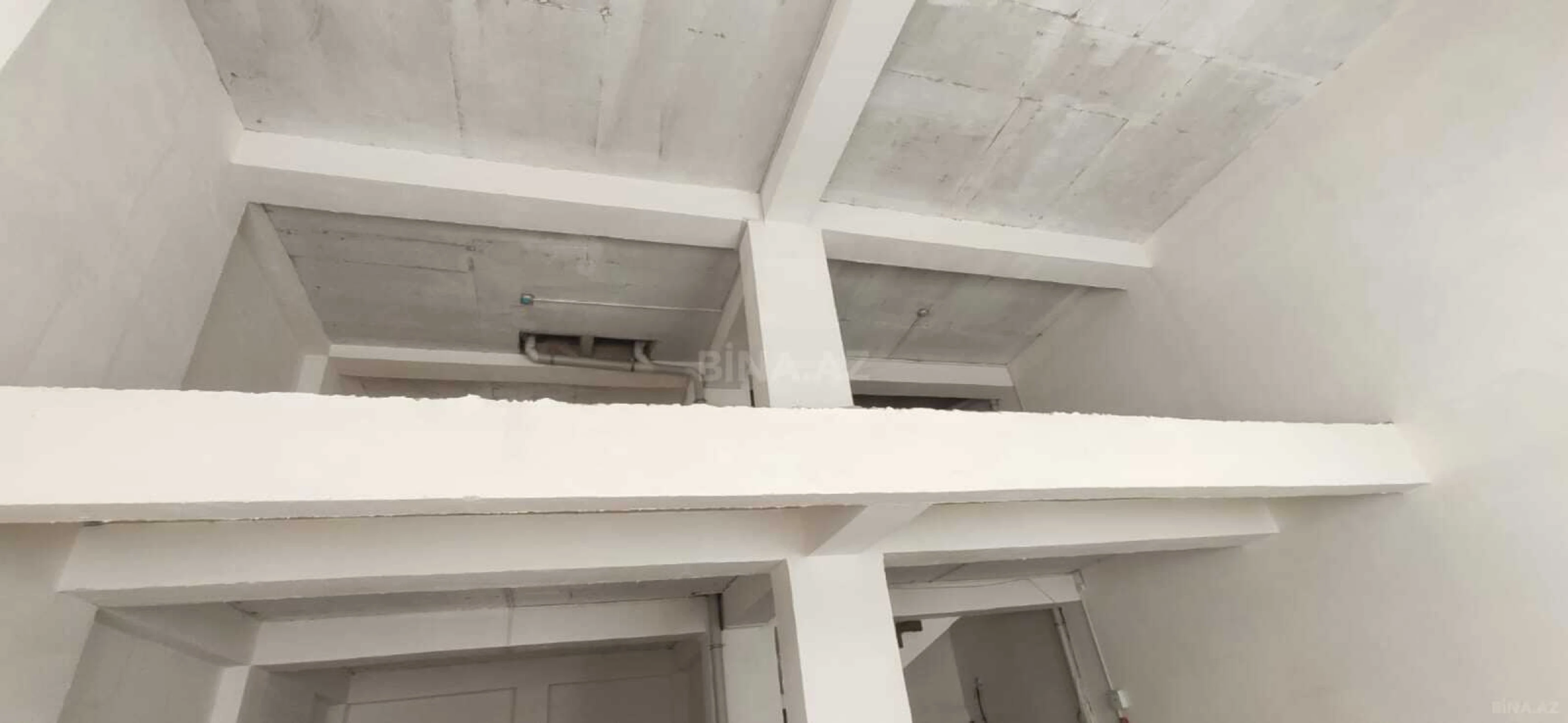 Satılır obyekt 160 m²