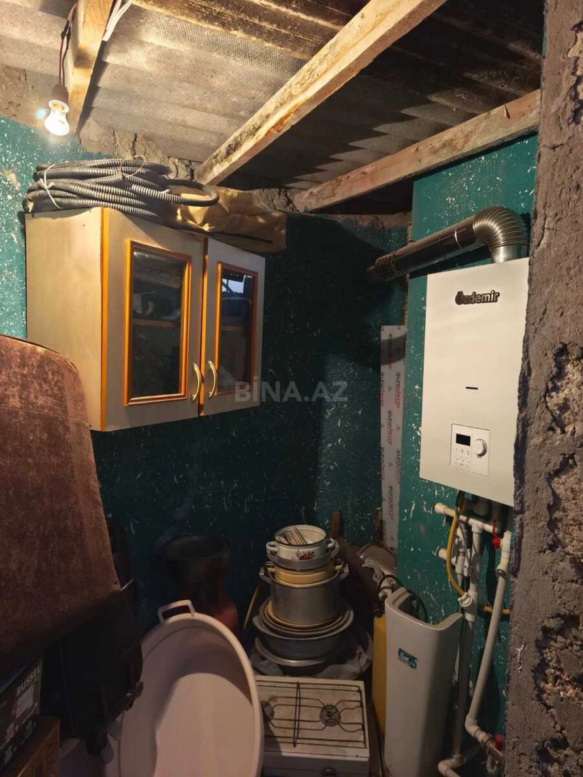 Satılır 2 otaqlı həyət evi 65 m²