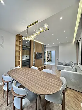 Satılır 3 otaqlı mənzil 118 m²