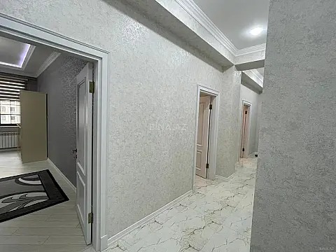 Kirayə verilir 3 otaqlı mənzil 120 m²