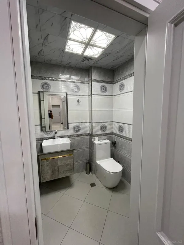 Kirayə verilir 3 otaqlı mənzil 120 m²