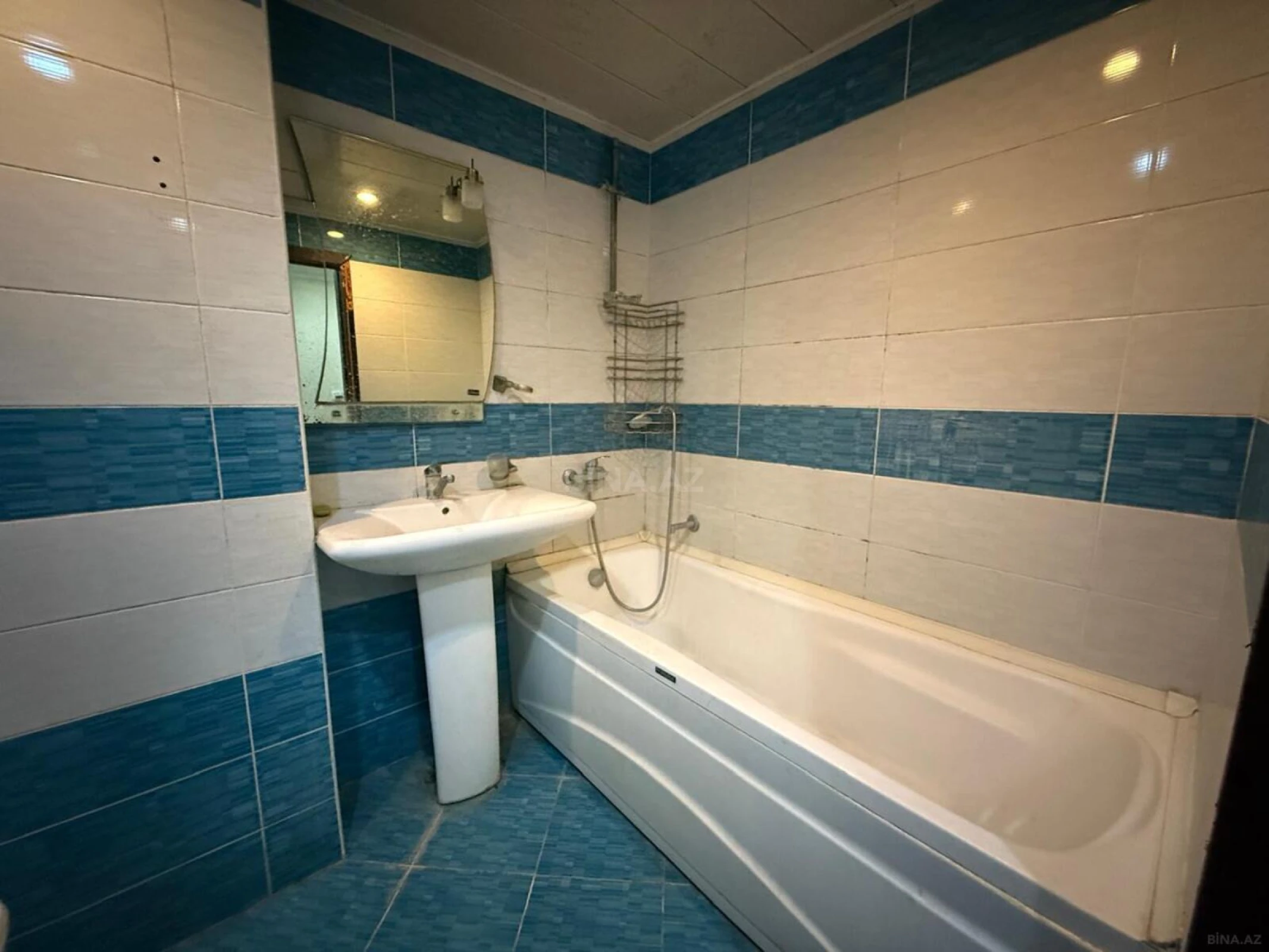 Satılır 2 otaqlı mənzil 55 m²