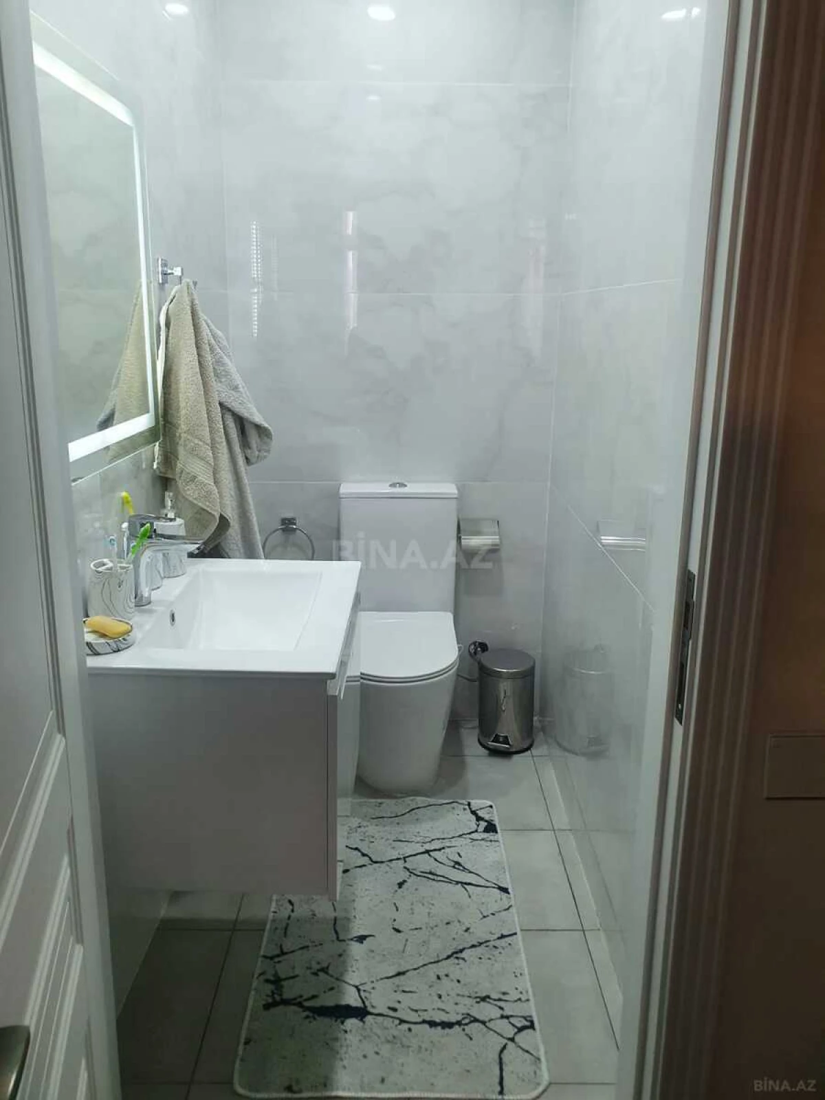 Kirayə verilir 3 otaqlı mənzil 110 m²