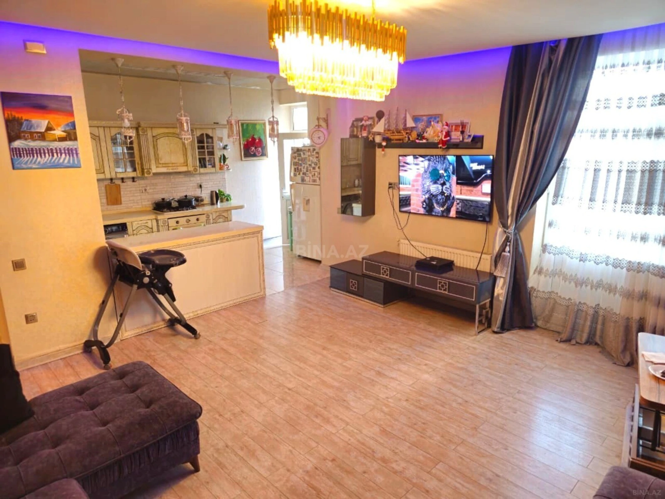 Satılır 3 otaqlı mənzil 129 m²