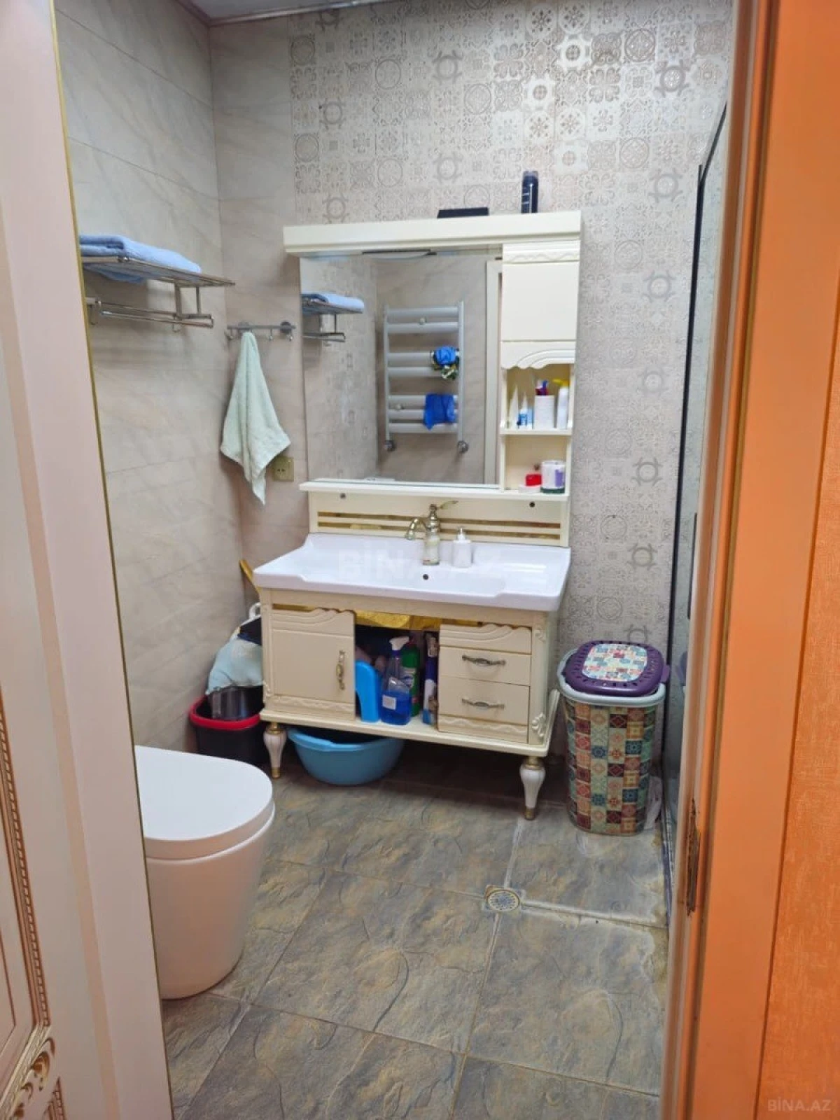 Satılır 3 otaqlı mənzil 129 m²