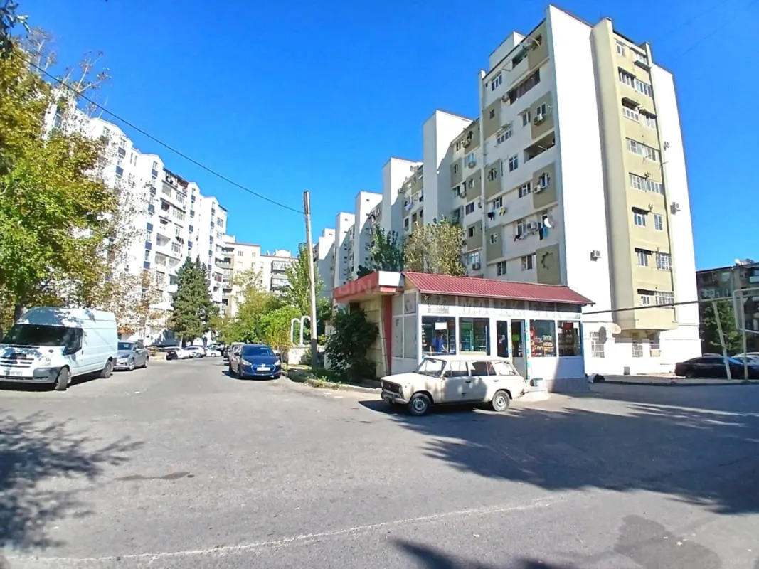 Satılır 3 otaqlı mənzil 70 m²