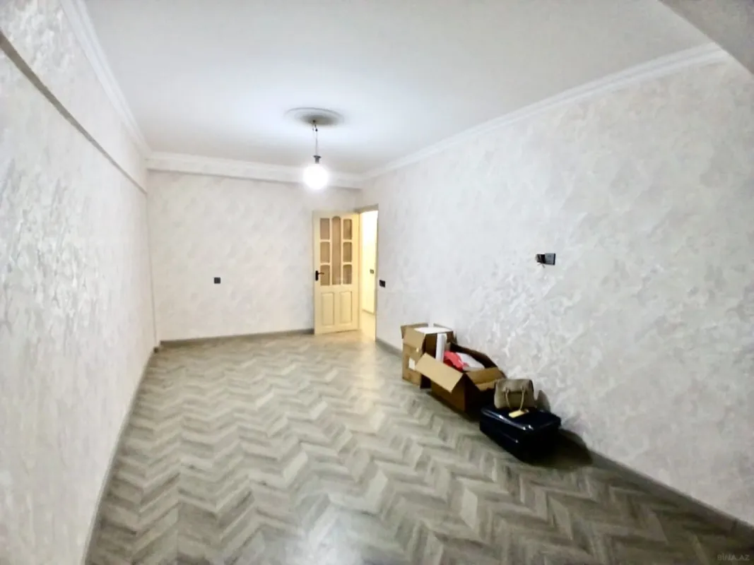 Satılır 3 otaqlı mənzil 70 m²