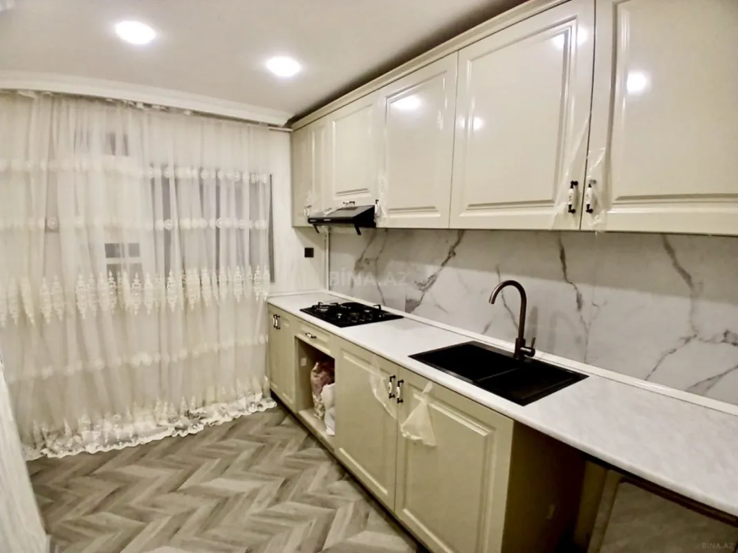Satılır 3 otaqlı mənzil 70 m²