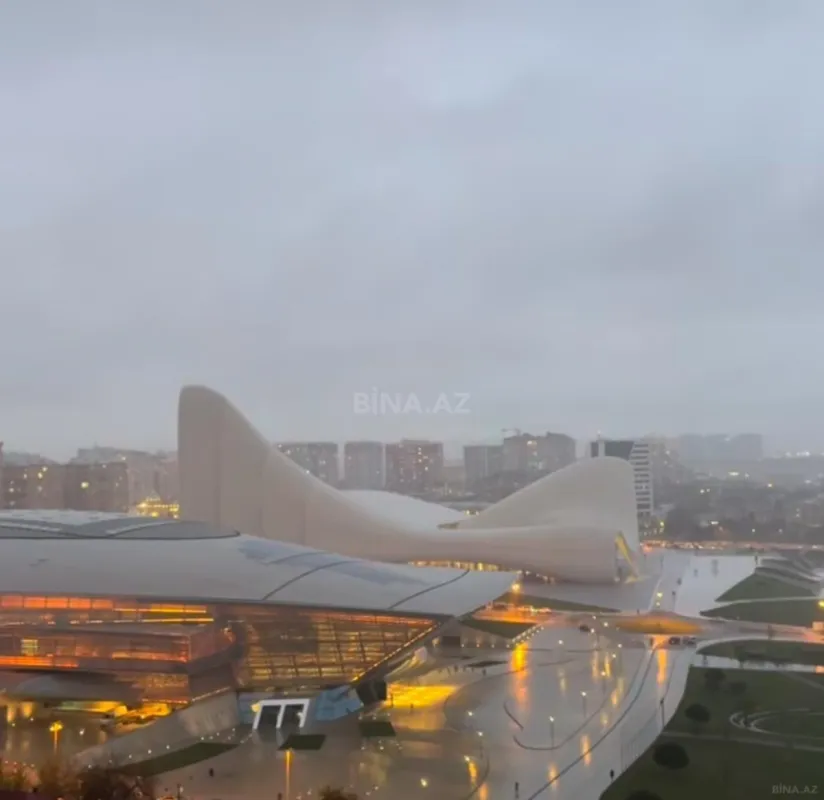 Satılır 3 otaqlı mənzil 97 m²