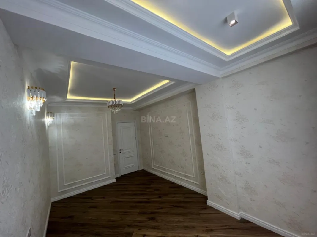 Satılır 3 otaqlı mənzil 97 m²