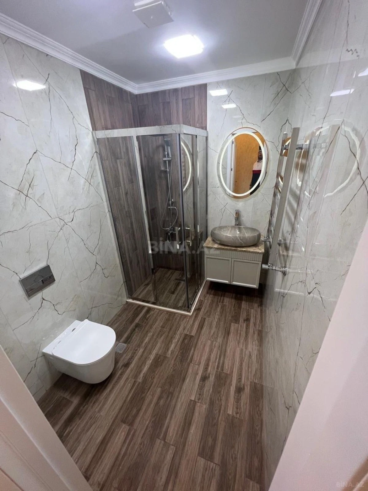Satılır 3 otaqlı mənzil 97 m²