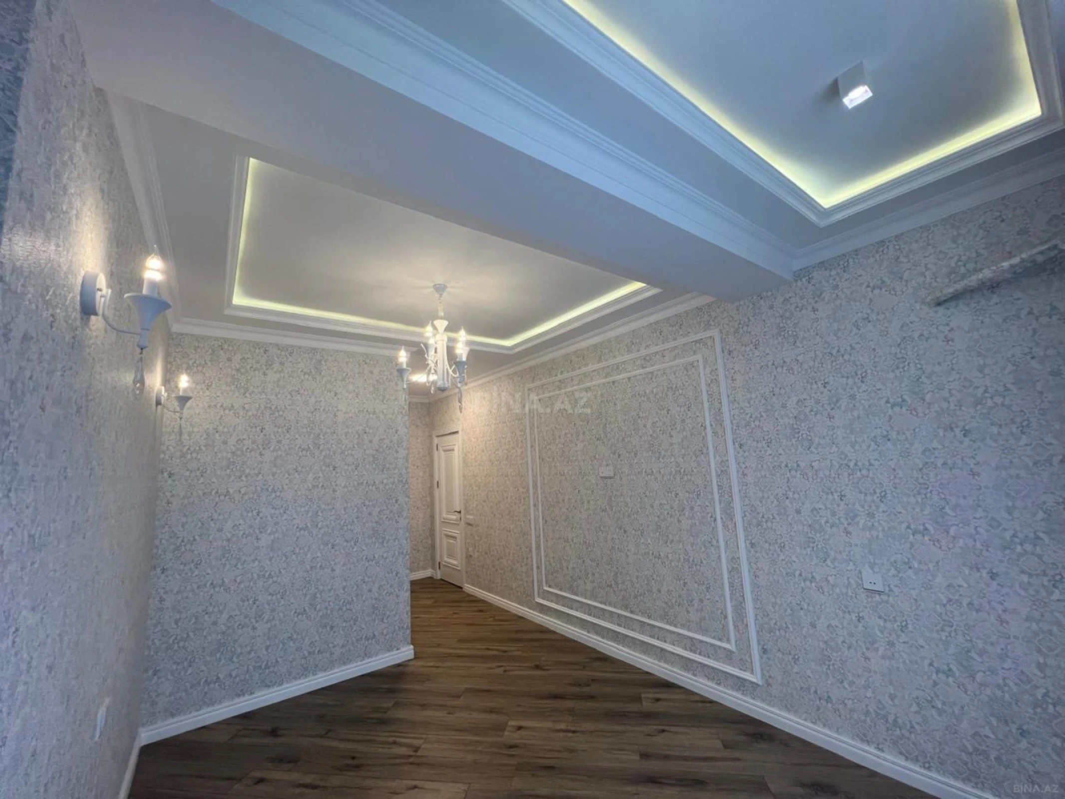 Satılır 3 otaqlı mənzil 97 m²