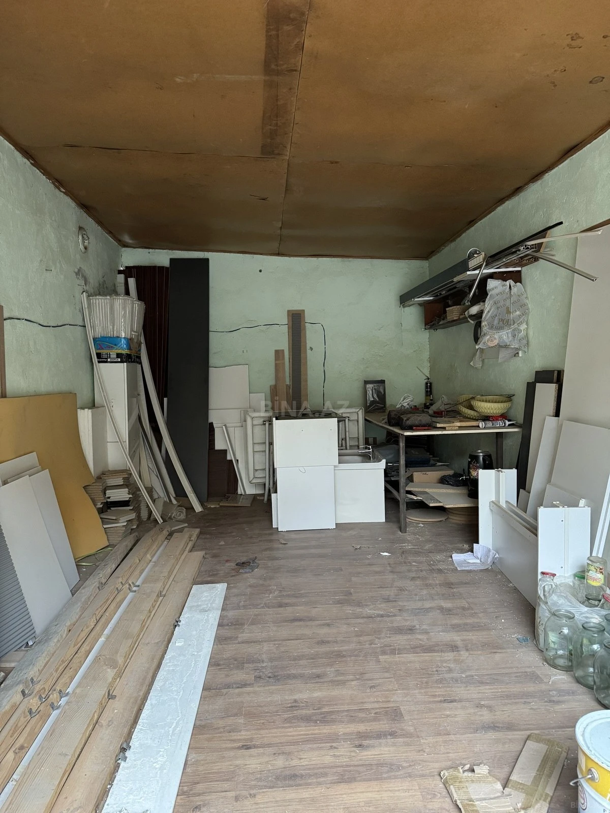 Satılır qaraj 22 m²