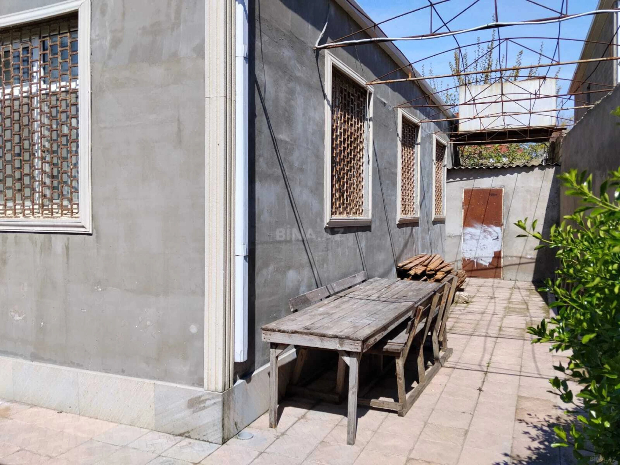 Satılır 4 otaqlı həyət evi 170 m²