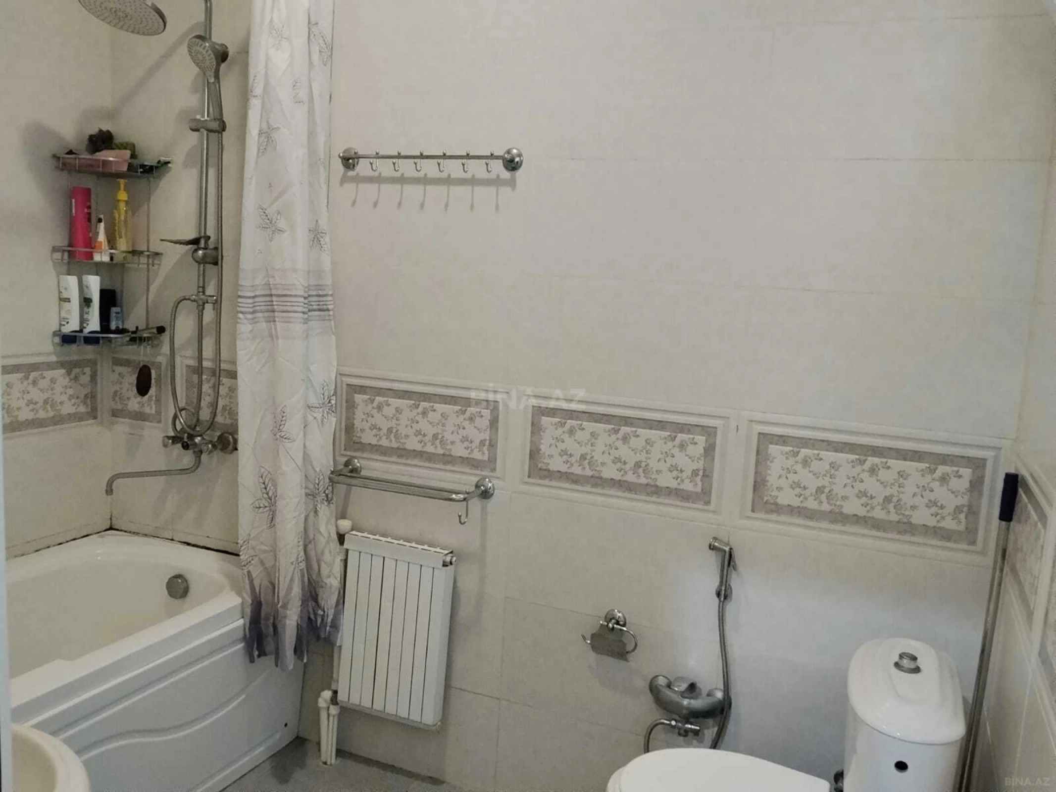 Satılır 4 otaqlı həyət evi 170 m²