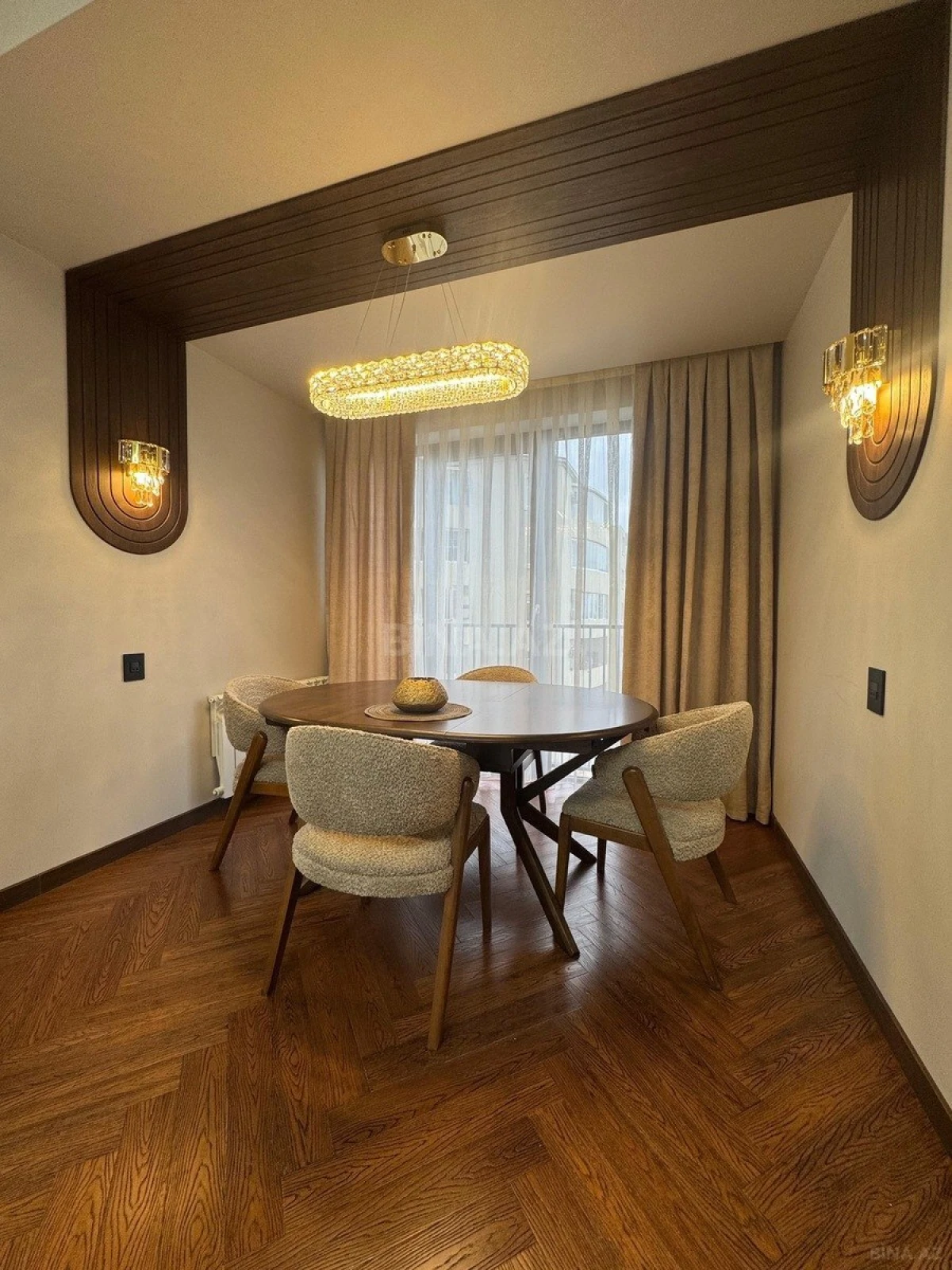 Satılır 3 otaqlı mənzil 91 m²