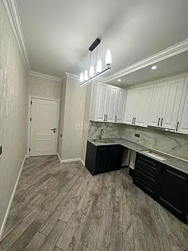 Satılır 2 otaqlı mənzil 79 m²