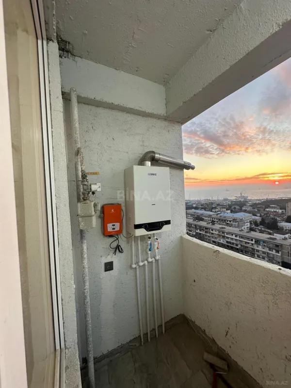 Satılır 2 otaqlı mənzil 79 m²