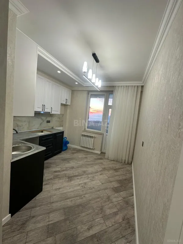 Satılır 2 otaqlı mənzil 79 m²