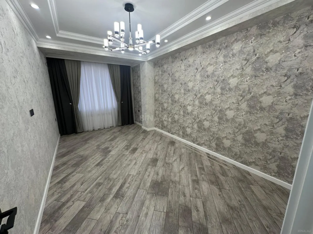 Satılır 2 otaqlı mənzil 79 m²